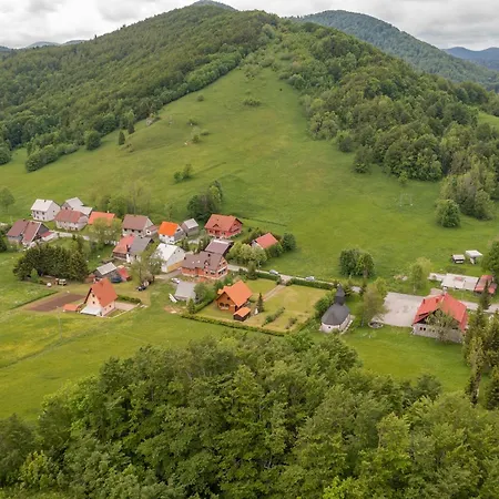 House Snowdrop, Woodden House In The Mountains Σπίτι διακοπών
